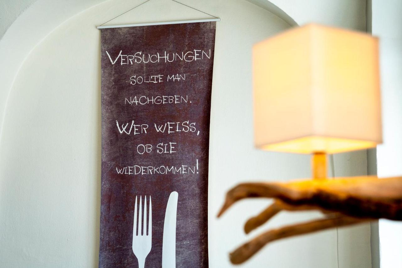 Hotel Ratskeller Schwarzenberg Шварценберг Екстериор снимка