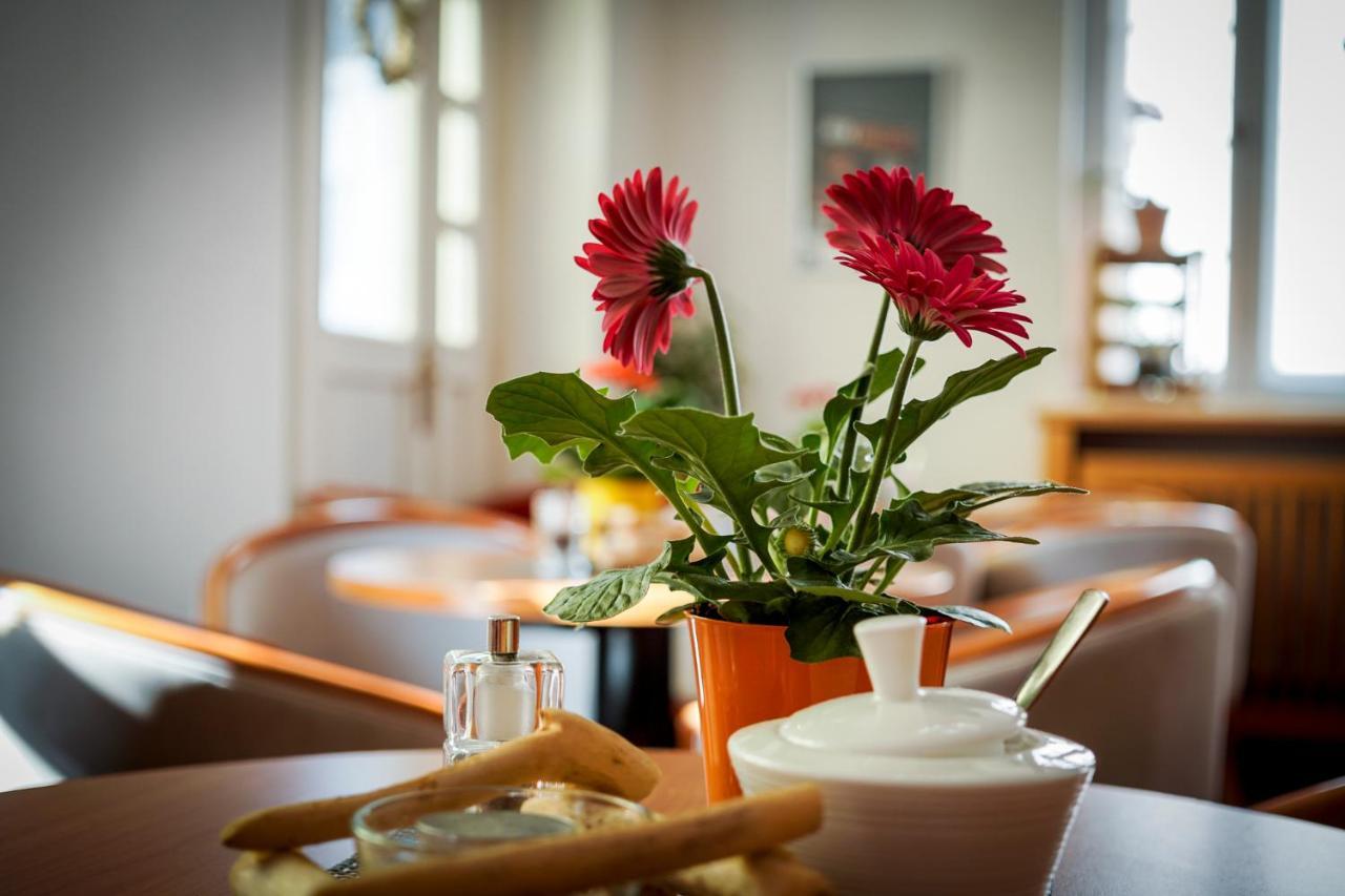 Hotel Ratskeller Schwarzenberg Шварценберг Екстериор снимка