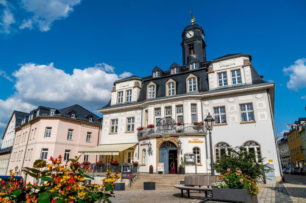 Hotel Ratskeller Schwarzenberg Шварценберг Екстериор снимка