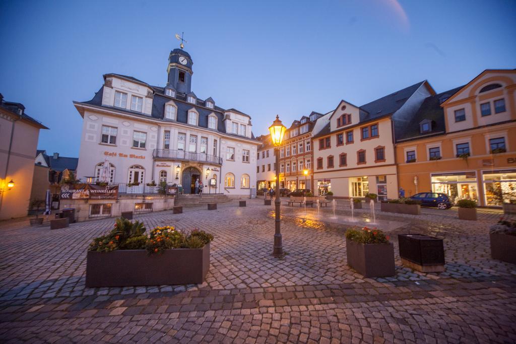 Hotel Ratskeller Schwarzenberg Шварценберг Екстериор снимка